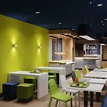 Ibis Budget Poitiers Nord Futuroscope 2*