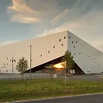 Ibis Budget Poitiers Nord Futuroscope فندق شاسنوي دي بويتو