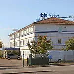Hotel Ibis Budget Poitiers Nord Futuroscope 2*