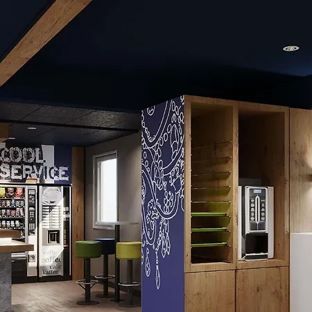 Ibis Budget Poitiers Nord Futuroscope Otel