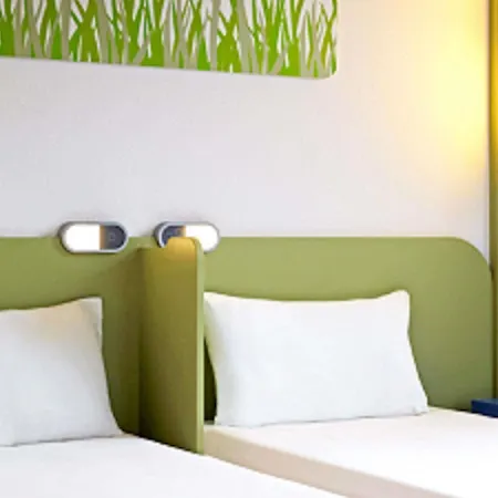 Ibis Budget Poitiers Nord Futuroscope Hotel 2*
