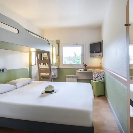 Ibis Budget Poitiers Nord Futuroscope Otel