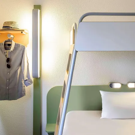 Ibis Budget Poitiers Nord Futuroscope 2*