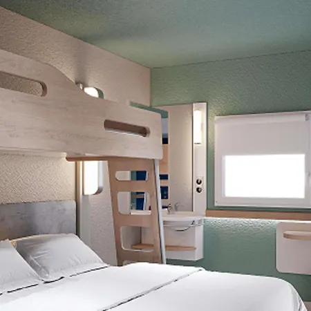 Ibis Budget Poitiers Nord Futuroscope Hotel 2*