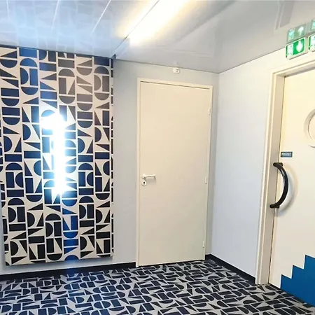 Ibis Budget Poitiers Nord Futuroscope Hotel