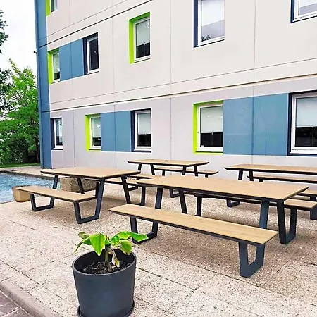 Ibis Budget Poitiers Nord Futuroscope Hotel 2*