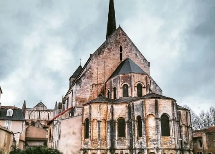 Ibis Budget Poitiers Nord Futuroscope Hotel